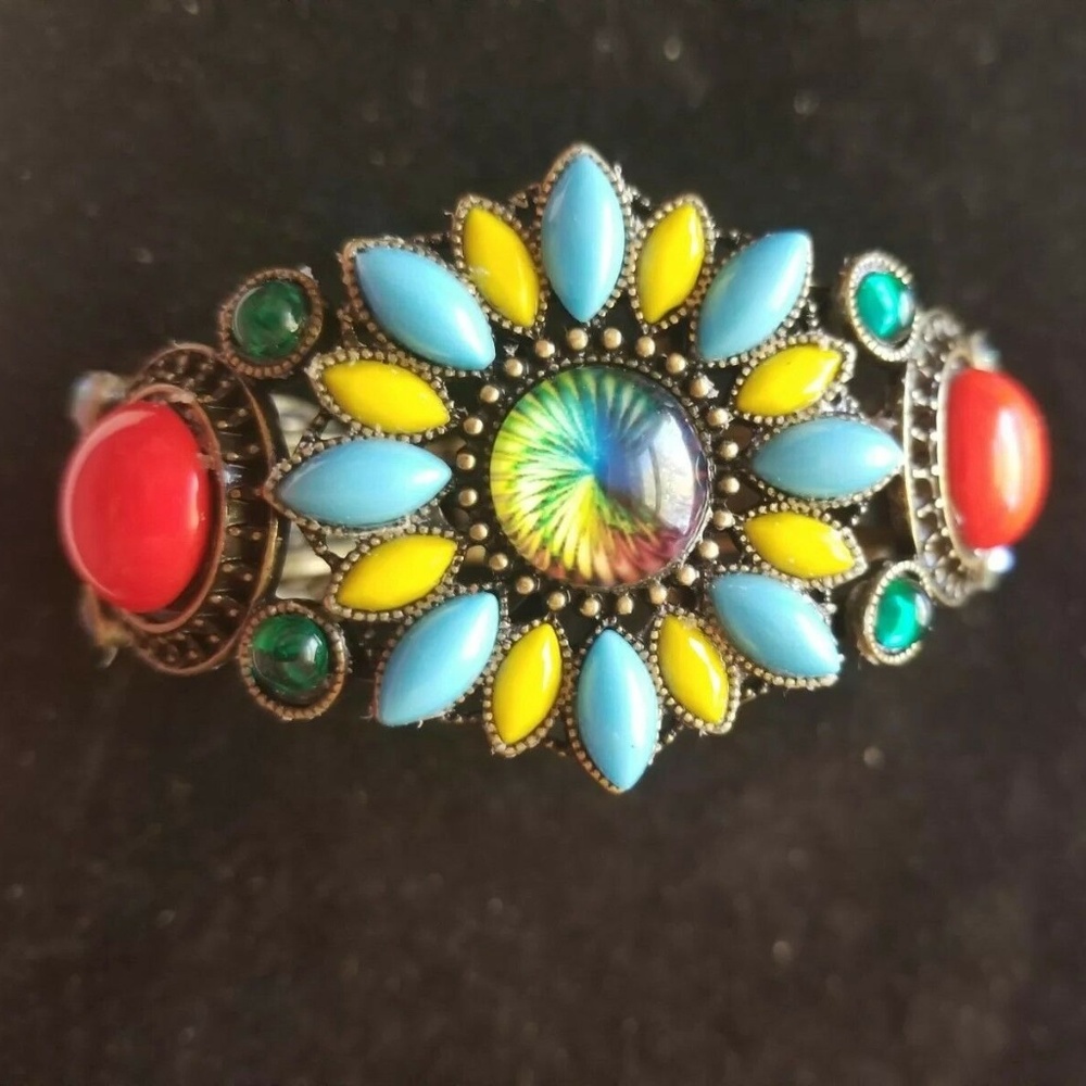 Beautiful OOAK bangle bracelet Antique Bronze